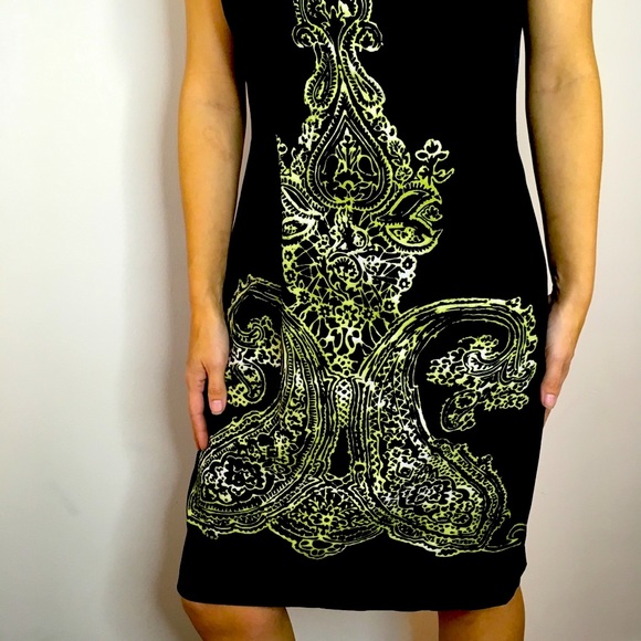 Printed Design Black Dress - Picture 3 of 7
